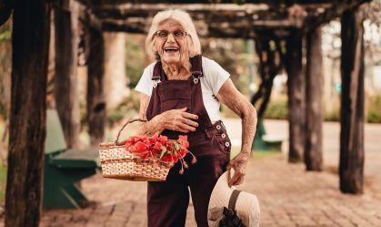 Idosa vítima de fake news não morreu em prisão após atos no DF; entenda a razão da morte