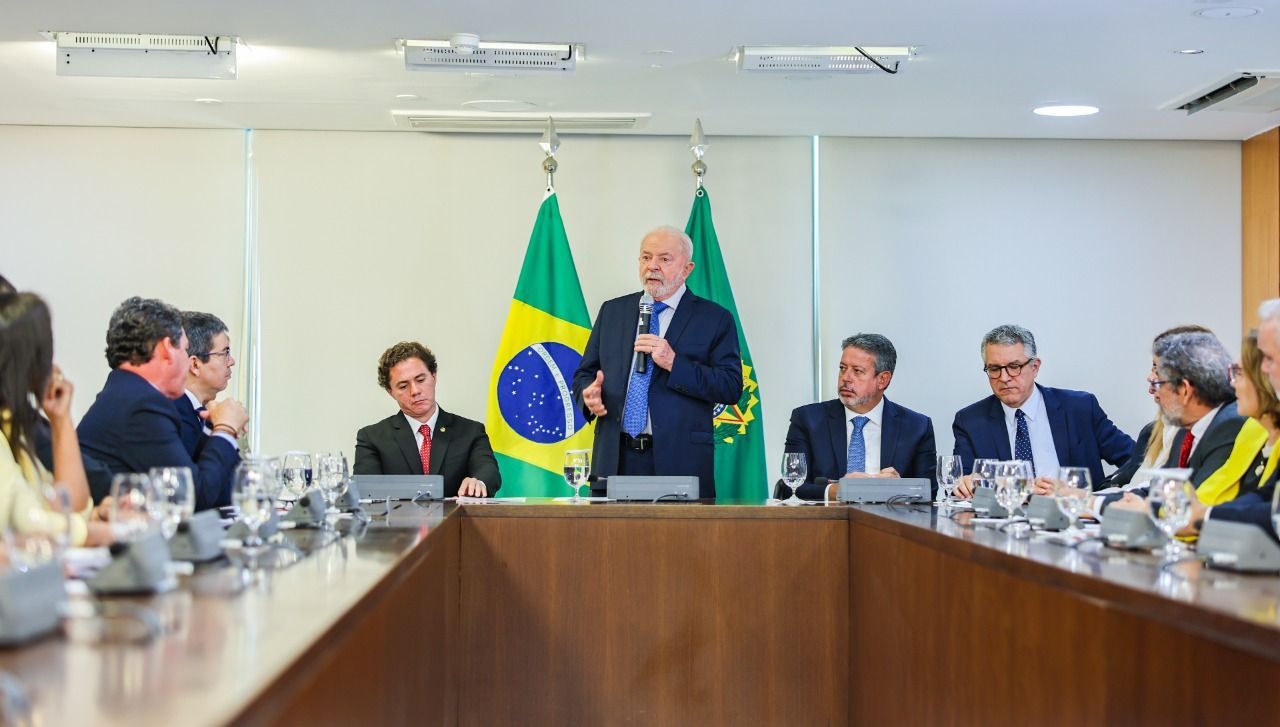 Lula e parlamentares