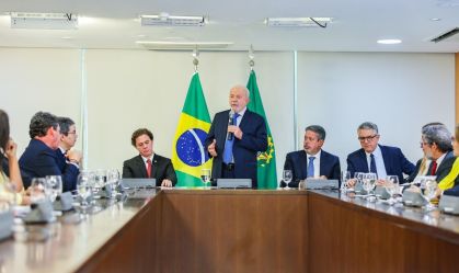 Lula e parlamentares