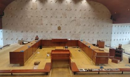 Plenário do STF reconstituído após ataque