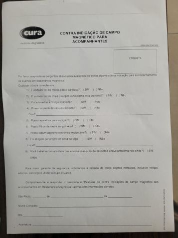 Termo assinado pelo advogado Leandro Mathias para participar do exame de ressonância magnética como acompanhante. / Reprodução