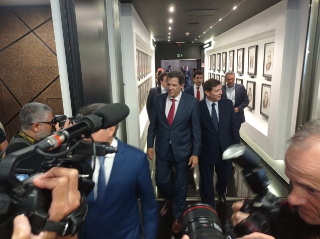 Ministro da Fazenda, Fernando Haddad, em reunião na Fiesp, em São Paulo, nesta segunda-feira (30) / Jairo Nascimento / CNN