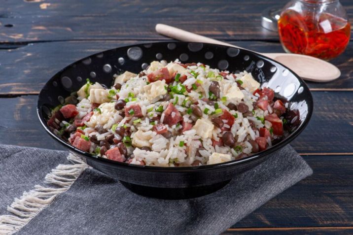 / O baião é dois é uma comida do nordeste muito conhecida.