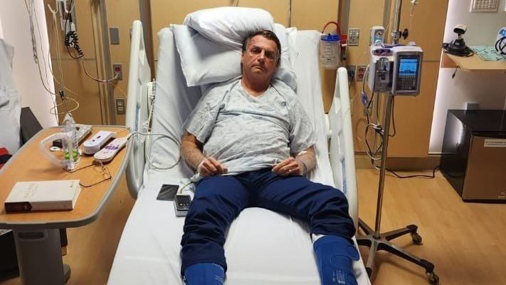 O ex-presidente Jair Bolsonaro (PL) em um hospital nos Estados Unidos