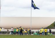 Enquanto CPMI no Congresso entra na reta final, investigação sobre 8/1 na Câmara do DF segue até dezembro
