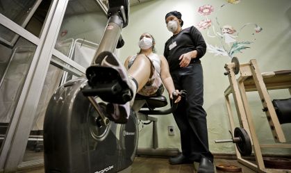 Covid longa: gravidade pode estar associada a anticorpos presentes em doenças autoimunes