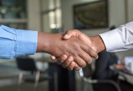 Precisamos falar de equidade racial no viés econômico, defende CEO da PretaHub