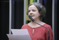 Gleisi apaga post sobre Cuca após notificação extrajudicial por crítica