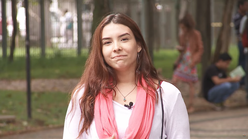 A estudante de medicina da USP Alicia Dudy Muller Veiga, de 25 anos, é acusada pelos colegas de classe de ter desviado quase R$ 1 milhão da comissão de formatura / Reprodução