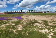 Praia ou grama? Cruzeiro ironiza condições de campo no interior de SP