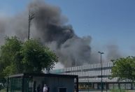 Incêndio atinge terminal de cargas do Galeão, no Rio, e destrói dois helicópteros