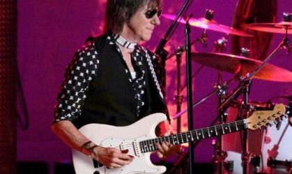 Guitarrista britânico Jeff Beck morre aos 78 anos após contrair meningite