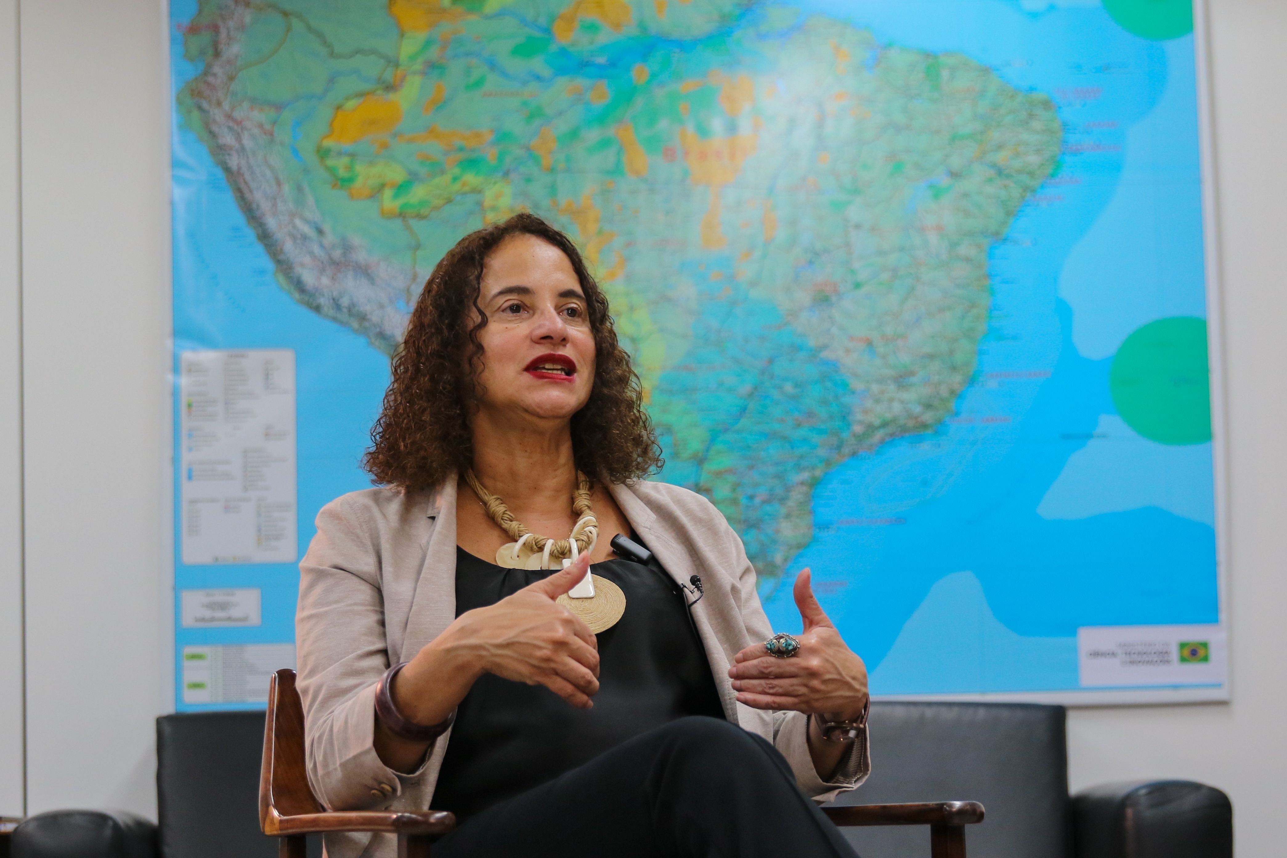 Luciana Santos, ministra da Ciência, Tecnologia e Inovação (MCTI)