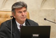 Fux estuda abrir mesa de conciliação sobre extinção da dívida do RS