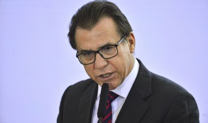 "Deselegante", diz ministro de Lula após Leite criticar vetos do presidente