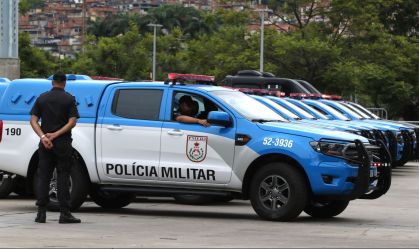 Dupla é vítima de disparos na comunidade do Quitungo (RJ)
