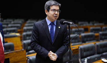 Governo tenta ganhar tempo com projeto do saneamento no Senado, que passará por comissões