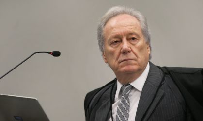 Lewandowski vota para mudança nas sobras eleitorais valer a partir de 2024