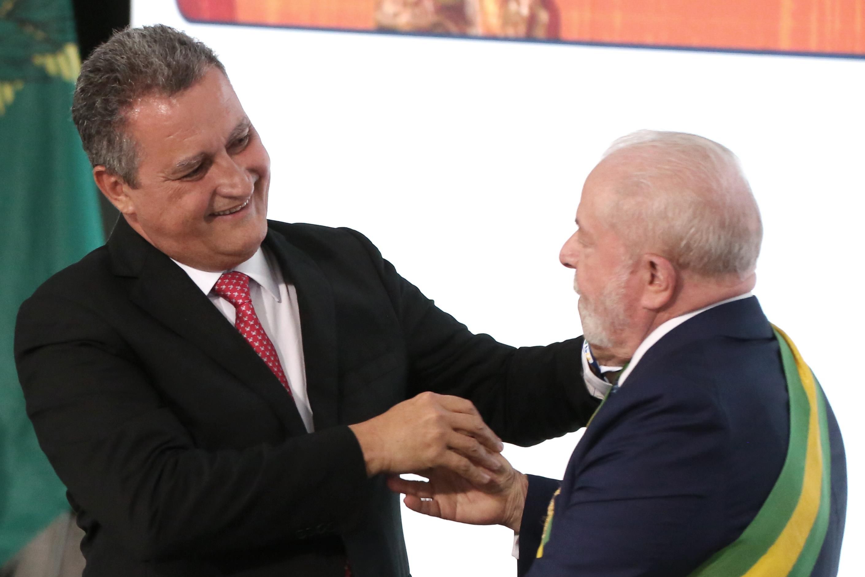 POSSE MINISTROS PRESIDENTE LULA RUI COSTA