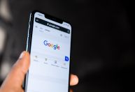 Entenda como o longo período de domínio online do Google pode terminar