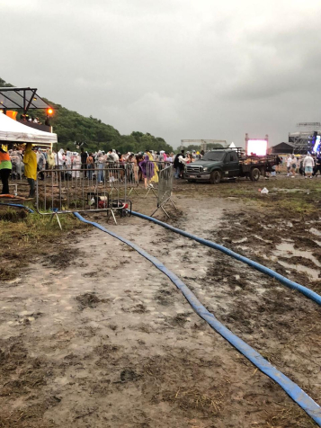 Após lama, cobras e cancelamento, organização do Rep Festival pode ser multada em R$ 12 milhões / Reprodução / Redes Sociais