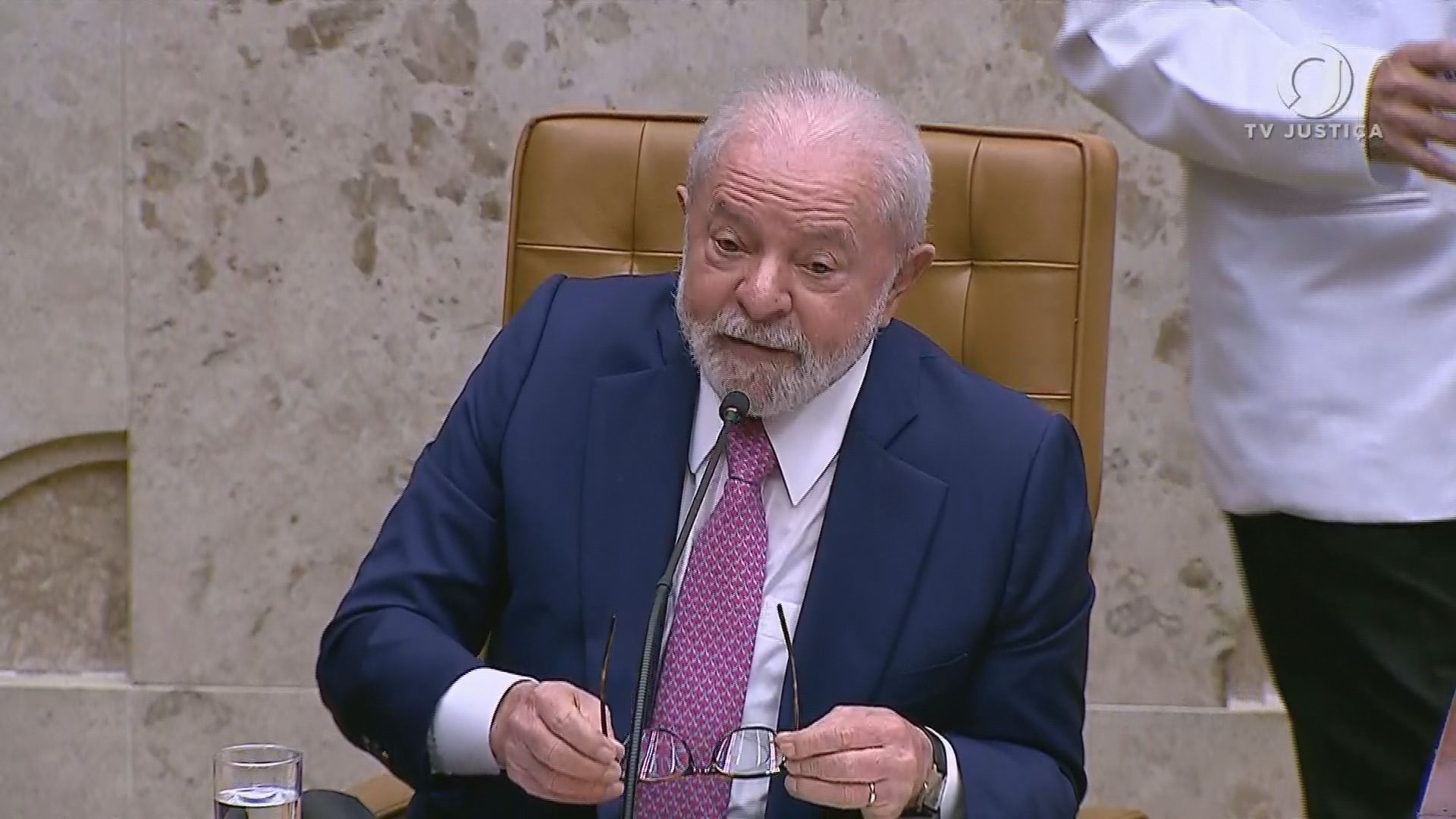 BR_CNN_010223_TV_BRASIL_frame_185933