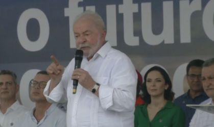 "Vamos anunciar um novo Bolsa Família", diz Lula em Sergipe