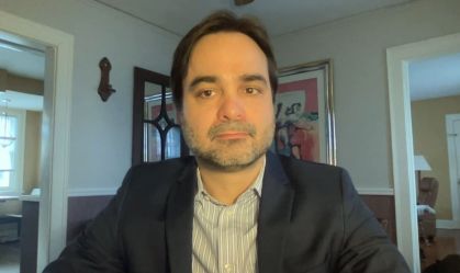 Vivemos a maior tensão entre duas potências desde a Guerra Fria, diz professor