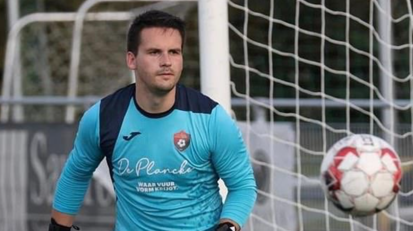 Goleiro belga Arne Espeel, que morreu aos 25 anos após defender pênalti