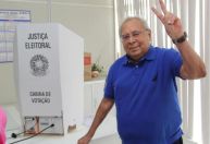 Morre ex-governador do Amazonas Amazonino Mendes, aos 83 anos, em São Paulo