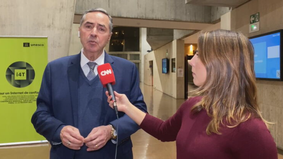 Luís Roberto Barroso concede entrevista a Priscila Yazbek, da CNN