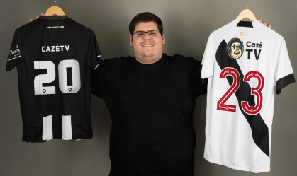 Streamer Casimiro passa por cirurgia de emergência: "Correu tudo bem"