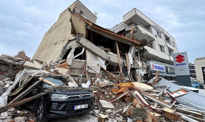 Brasileiras relatam momentos de pânico durante e após terremotos na Turquia