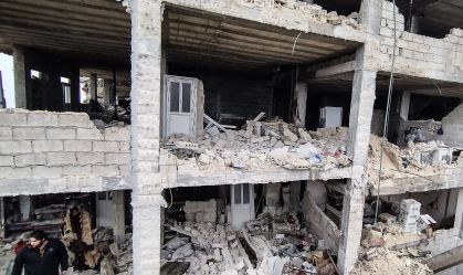 Número de mortos em terremoto sobe para 3.452