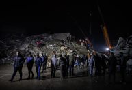 Mais de 75 tremores secundários atingiram a Turquia nesta segunda (6)