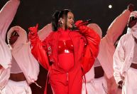 Rihanna é o ícone fashion mais buscado da história do Google