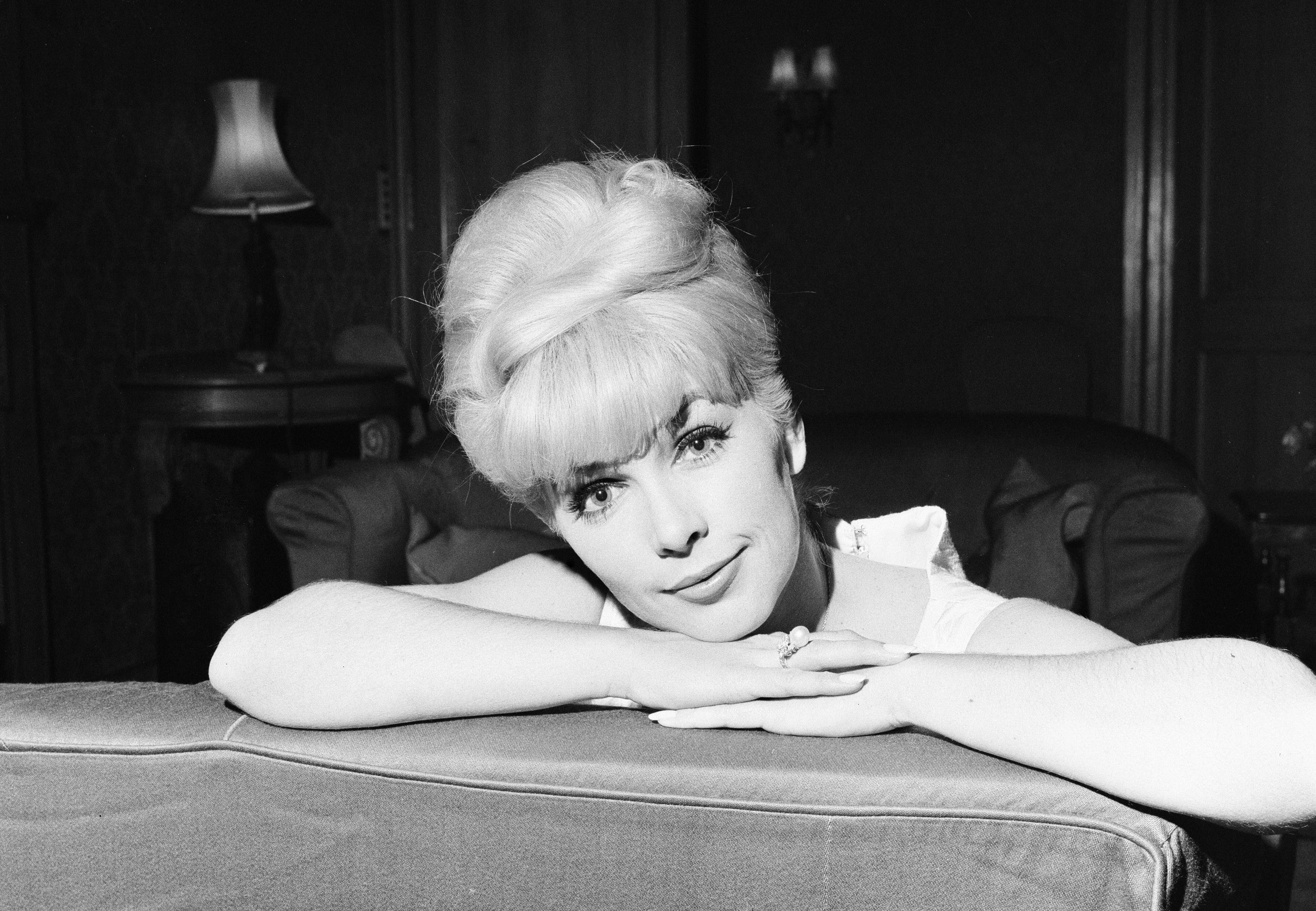 Stella Stevens