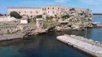 "Alcatraz do Mar Tirreno": conheça a única mulher em uma ilha de criminosos