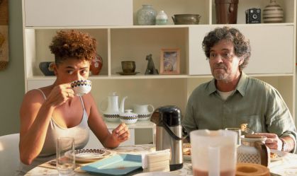 Lançada nesta semana, série brasileira “Santo Maldito” está disponível para mais de 50 países