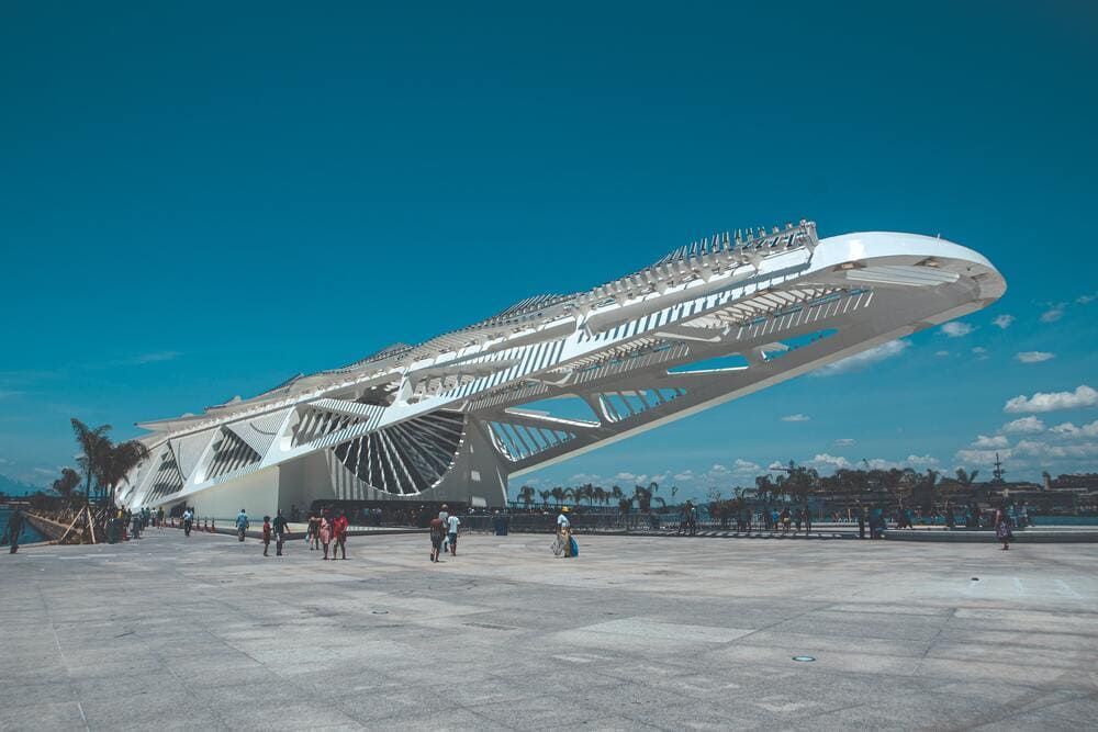 / O que conhecer no Rio de Janeiro: Museu do Amanhã. Imagem: Pexels/Bruno Scramgnon