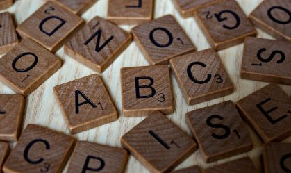 Linguagem neutra: entenda os desafios para o uso inclusivo e aplicação cotidiana