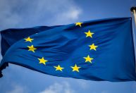 Empréstimos bancários da zona do euro aceleraram antes de tarifas
