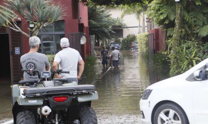Chuva intensa volta a atingir Bertioga, São Sebastião e Ubatuba; número de mortos chega a 46