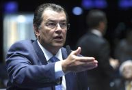 Pacheco confirma Eduardo Braga como relator da reforma tributária