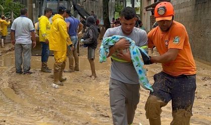 Fortes chuvas no litoral paulista deixam ao menos 40 mortos e 40 desaparecidos