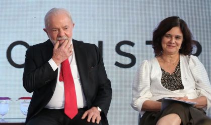 "Erro meu", diz Lula após não convidar Nísia para lançamento de programa