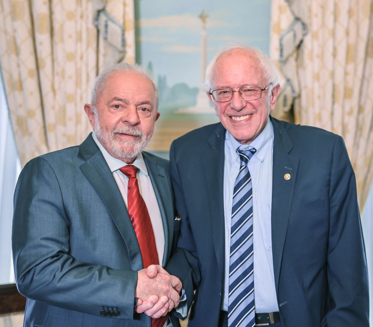 Lula se reúne com senador democrata Bernie Sanders, em Nova York