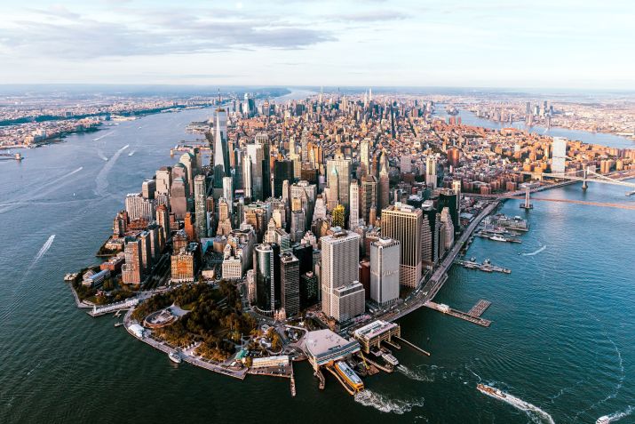 Ilha de Manhattan em Nova York, nos Estados Unidos, tem 59 km² de extensão / Alexander Spatari/Getty Images