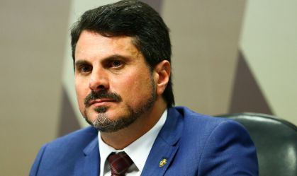 PF indicia Marcos do Val por obstrução e corrupção de menor