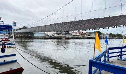 Ponte pênsil desaba com dezenas de pessoas entre os estados de RS e SC; bombeiros buscam um desaparecido